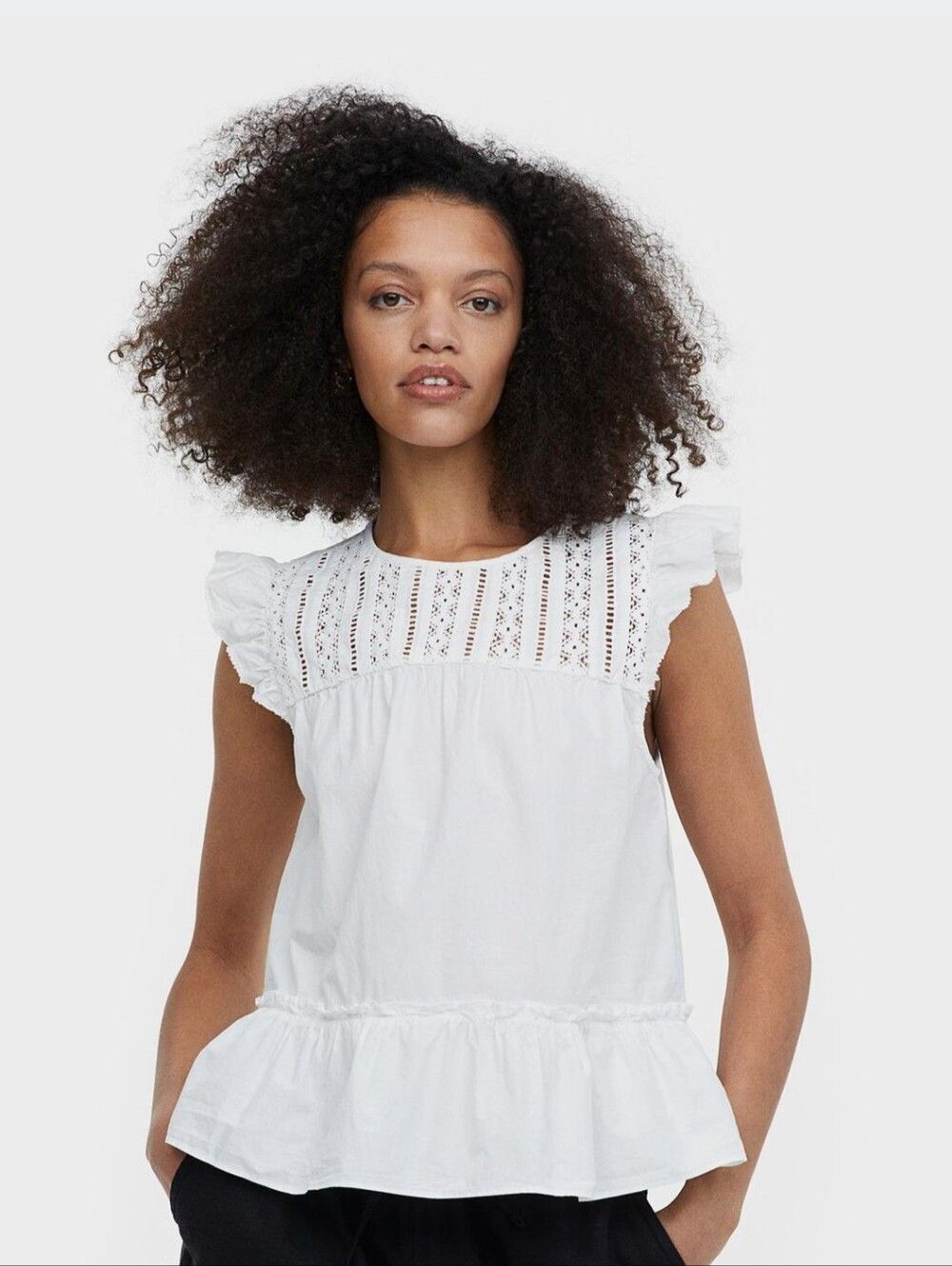 H&M Cotton Flutter-Sleeved Top White Peplum Ruffle Hem Size Small